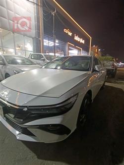 هیوندای ئەلەنترا